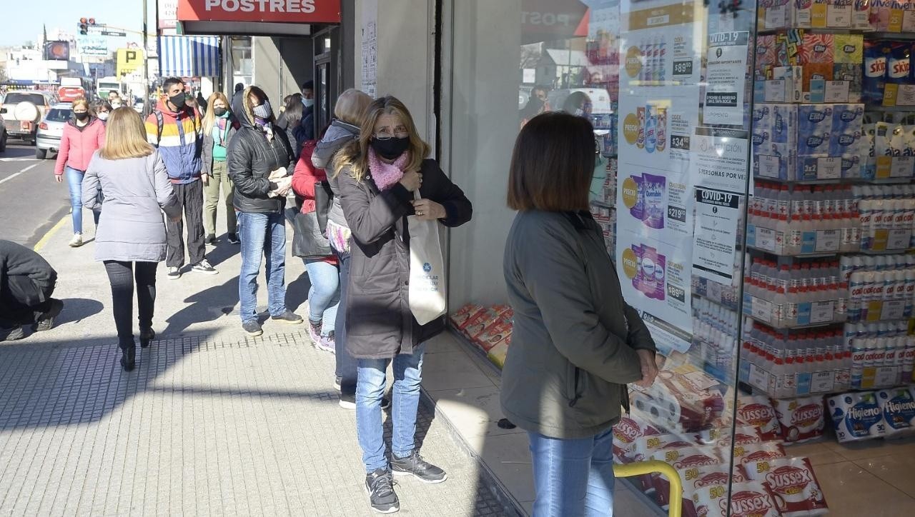 Día de la Madre, Navidad y Año Nuevo, las fiestas clave para repuntar el consumo (Fernando Pérez Re/Crónica).