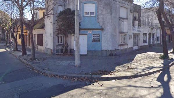 Conmoción en el barrio rosarino (Google Street View).