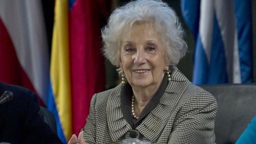 Estela de Carlotto realizó un repaso de toda su vida el día en que está cumpliendo 90 años (Télam/Archivo).