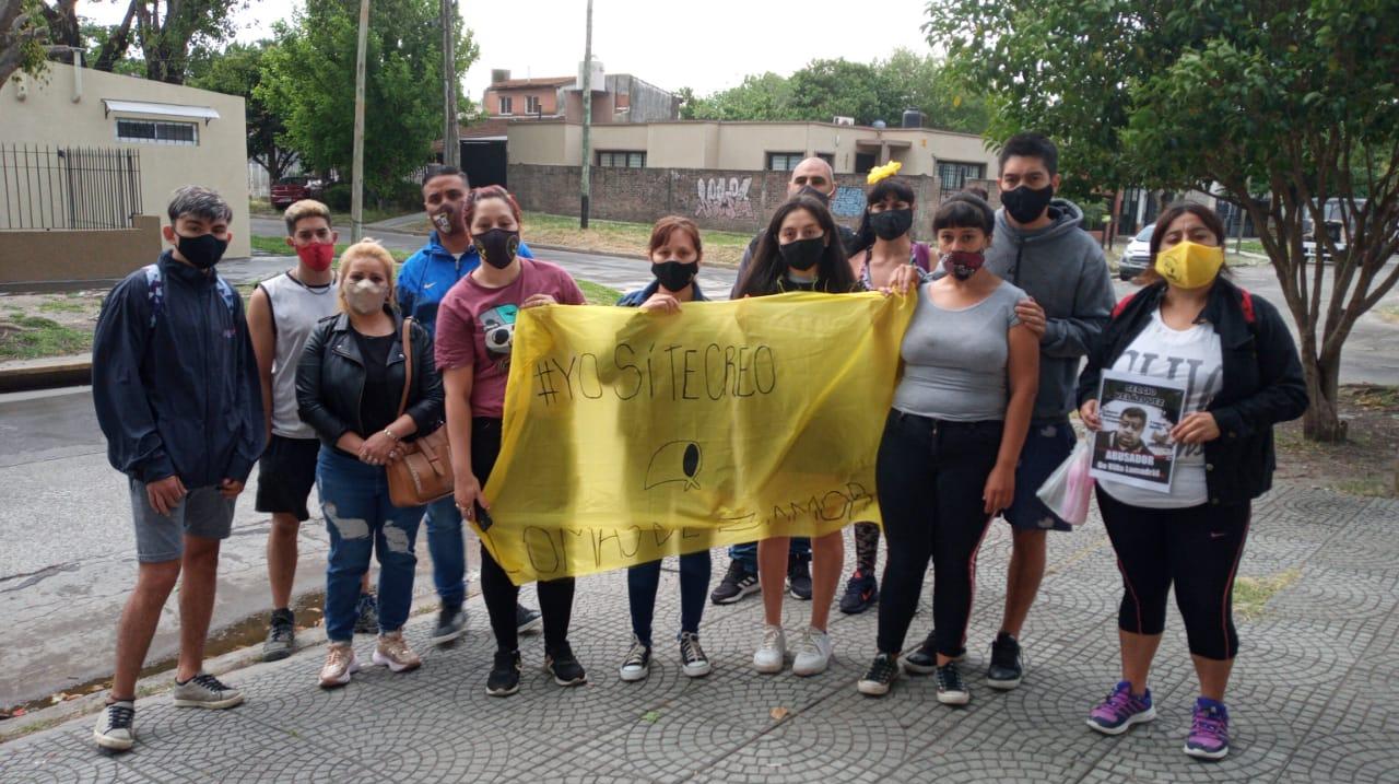 Padres del Jardín N° 917 de la ciudad de Lomas de Zamora, piden justicia y prisión preventiva para el 