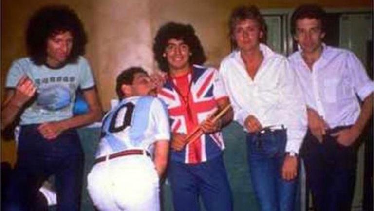 Las imágenes de Maradona en el concierto de Queen en Buenos Aires