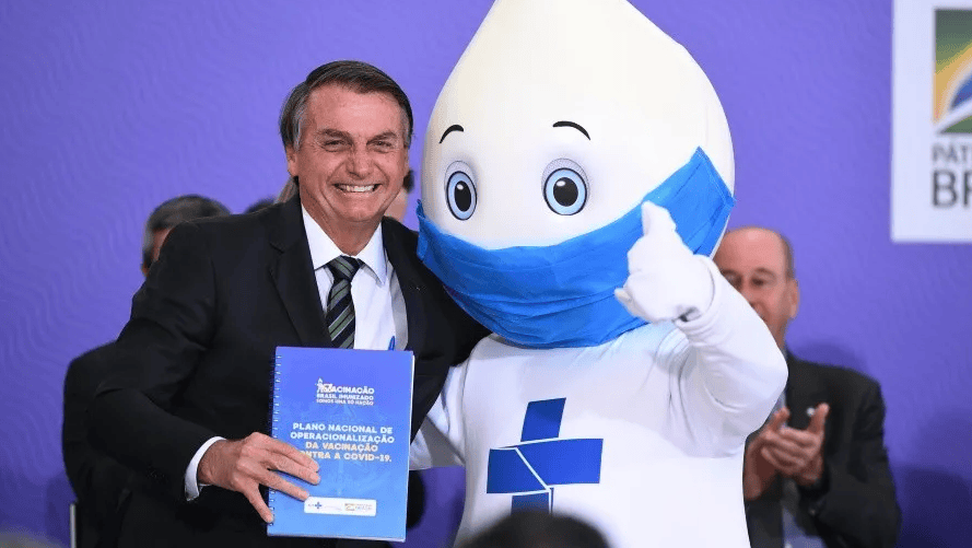 Jair Bolsonaro cambió su postura con respecto al virus Covid-19.