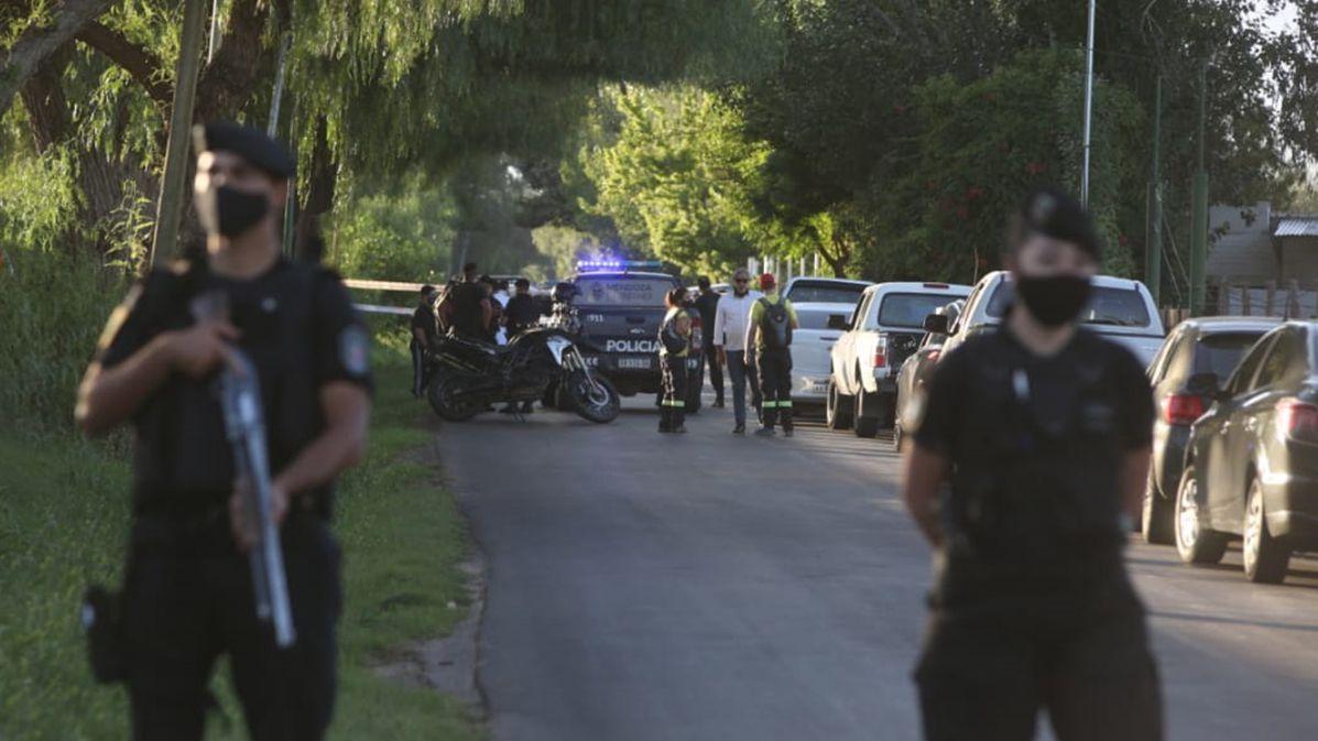 El cuerpo de Florencia Romano fue hallado en un canal de riego en la ciudad de Maipú. (Gentileza Diario UNO)