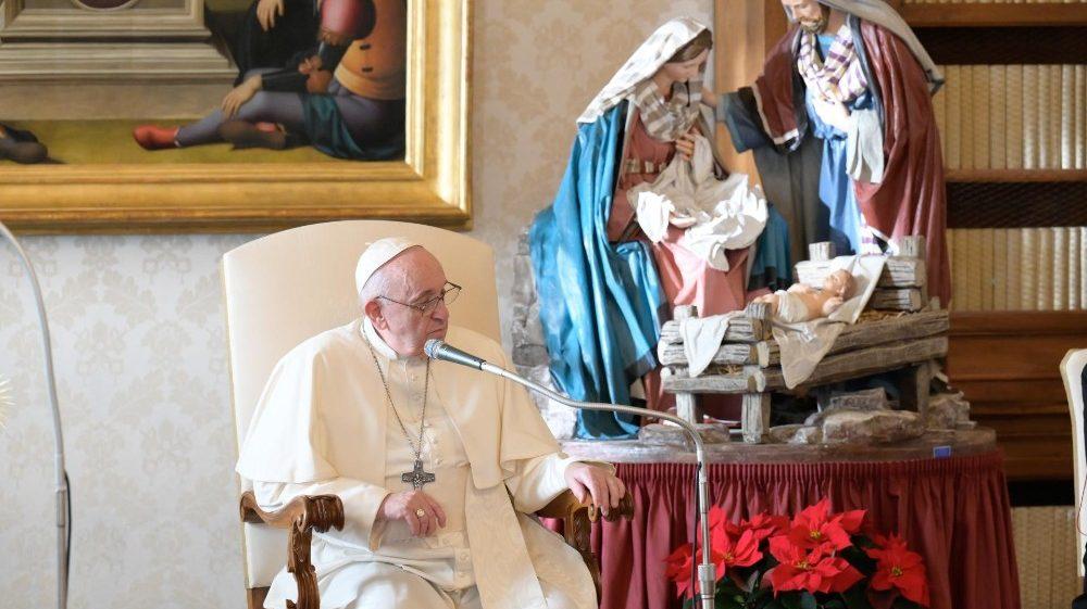 El Papa Francisco no impartirá la bendición 'Urbi et Orbi' asomado al balcón.