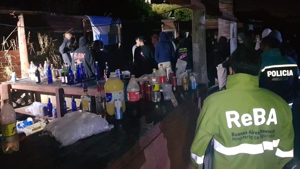 Clausuran bares en Mar del Plata y Pinamar por venta de alcohol a menores y fiestas clandestinas.