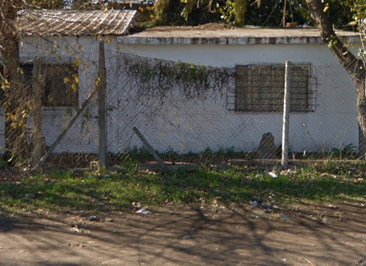 Los delincuentes intentaron robar los celulares y el dinero de los comensales. (Google Street View)