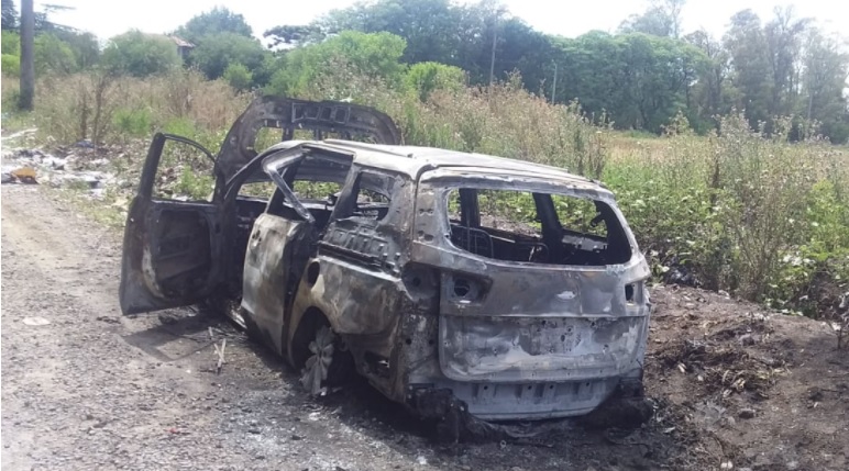 Este es uno de los coches que fue encontrado incendiado por los investigadores policiales.