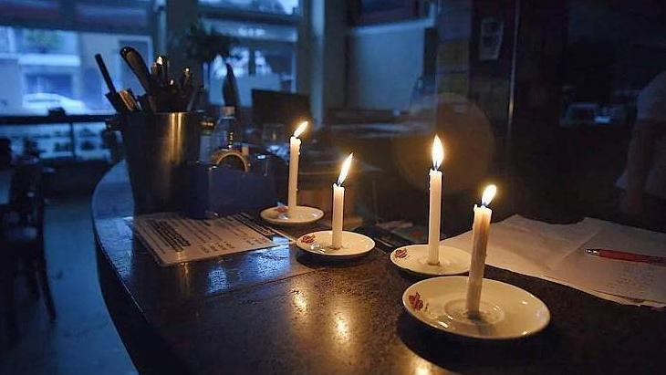 Más de 30.000 hogares sin luz.