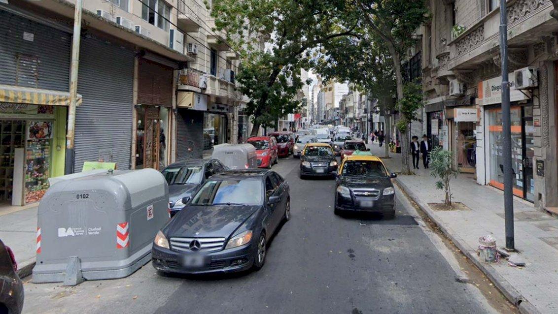 El abuso ocurrió en un local de Paso al 600, en la zona porteña de Once (Google Street View).