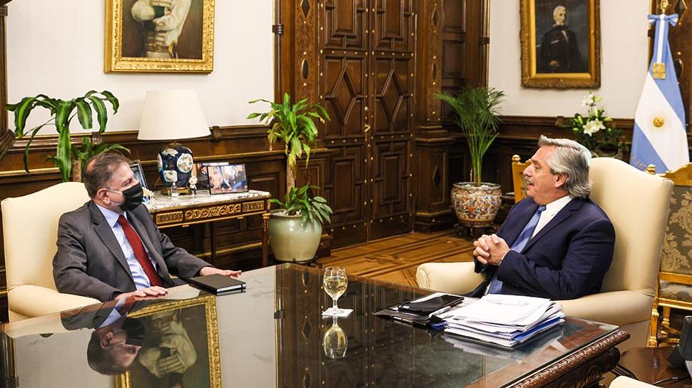 Alberto Fernández se reunió con el embajador argentino en Rusia.