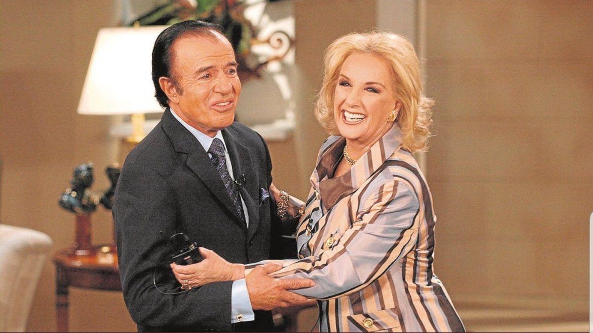 El presidente Carlos Menem en una de las tantas entrevistas que le hizo Mirtha Legrand.