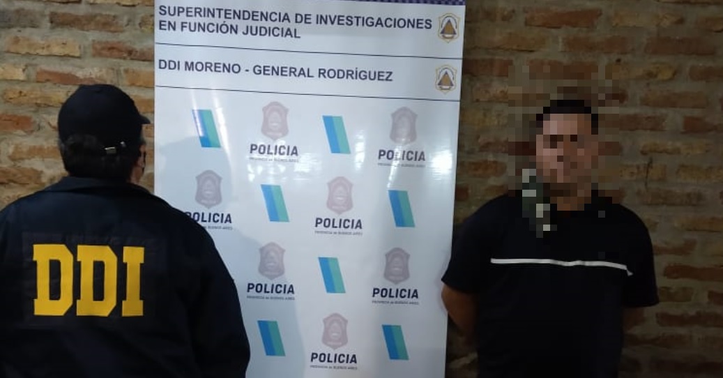 Este es el individuo que fue detenido por haber abusado sexualmente de sus dos sobrinas de 13 años.