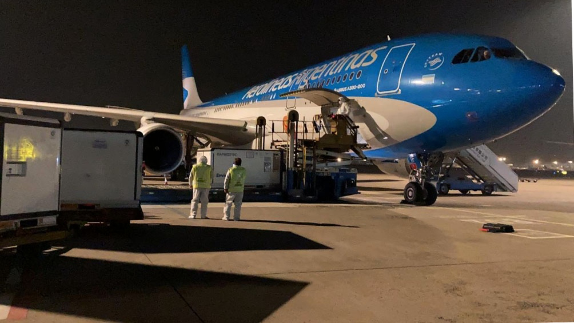 Hasta el momento, llegaron al país en vuelos de Aerolíneas Argentinas 4.577.000 vacunas contra el coronavirus.