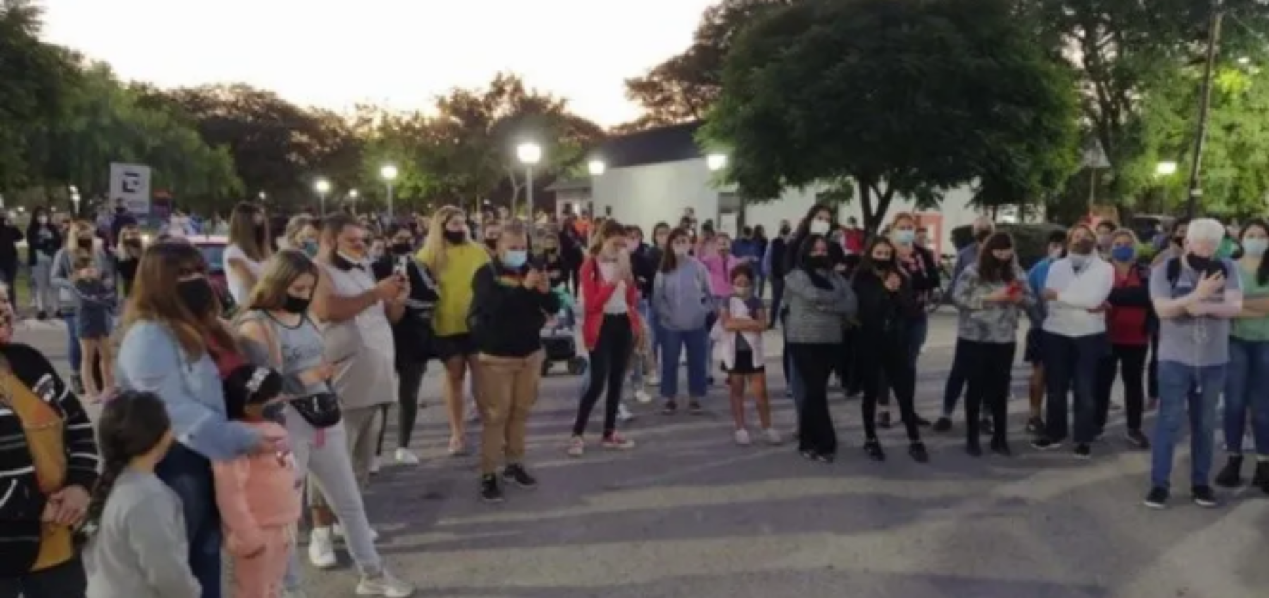 Días antes un grupo de mujeres marchó a la comisaría local para pedir justicia. 