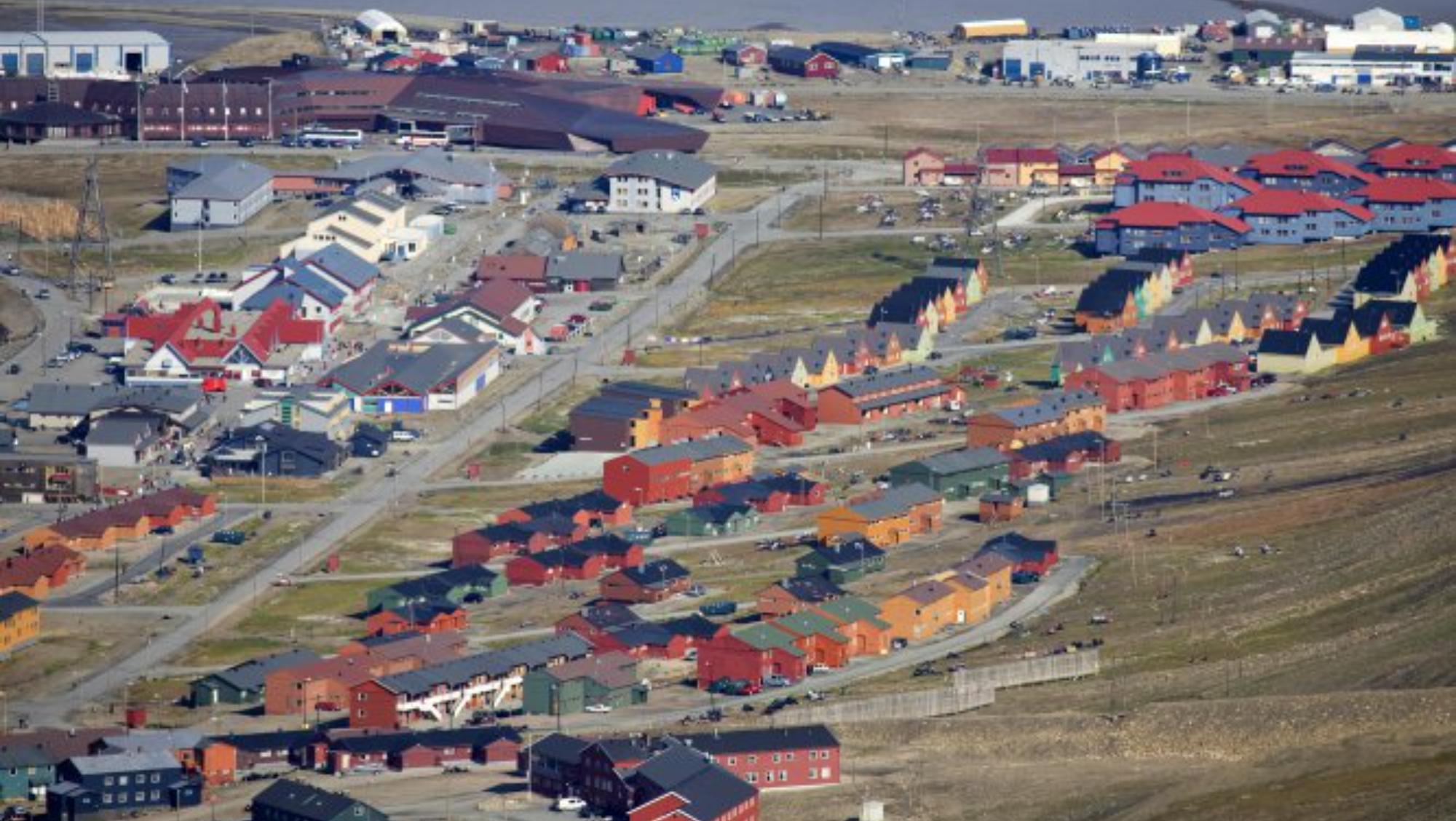 Longyearbyen es la ciudad más cercana al Polo Norte (gentileza El País).