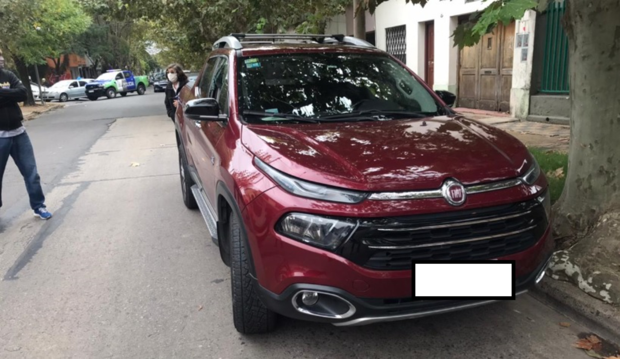 Esta es la camioneta en la que se movilizaba el suboficial retirado de la Policía Federal.