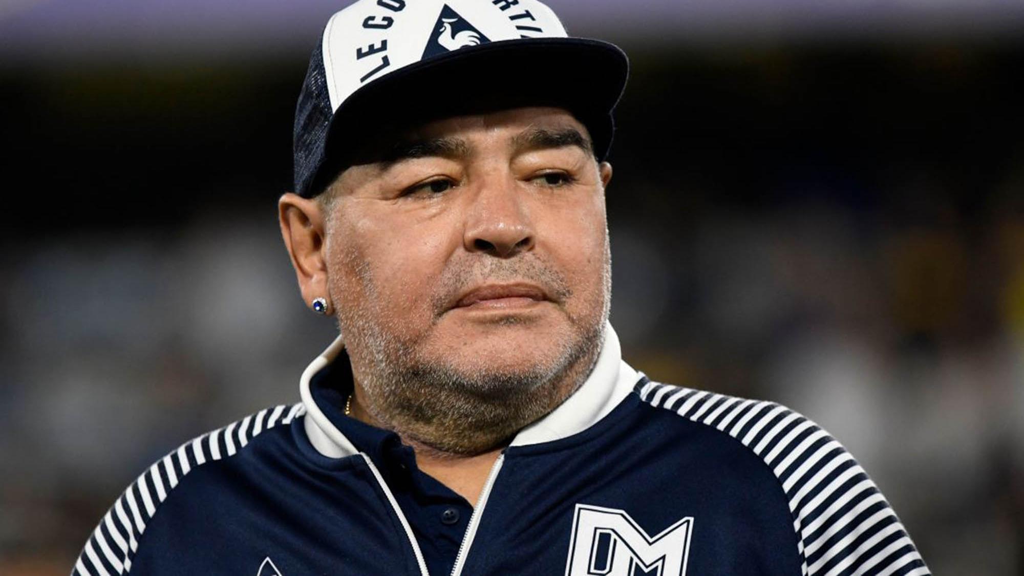 Junta médica concluyó que Diego Maradona agonizó 12 horas y que los médicos debieron representarse su muerte.