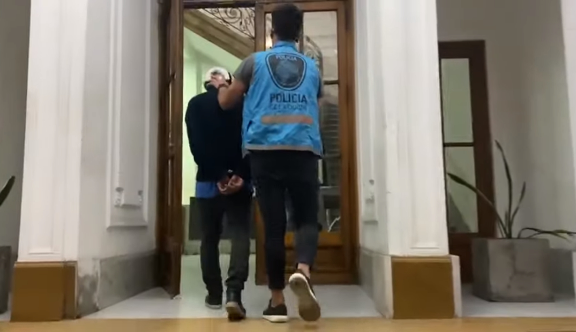 El detenido, de 26 años, está imputado por “tentativa de producción de representaciones de un menor de 18 años dedicado a actividades sexuales explícitas” y “contactar a una persona menor de edad, con el propósito de cometer un delito contra su integridad sexual