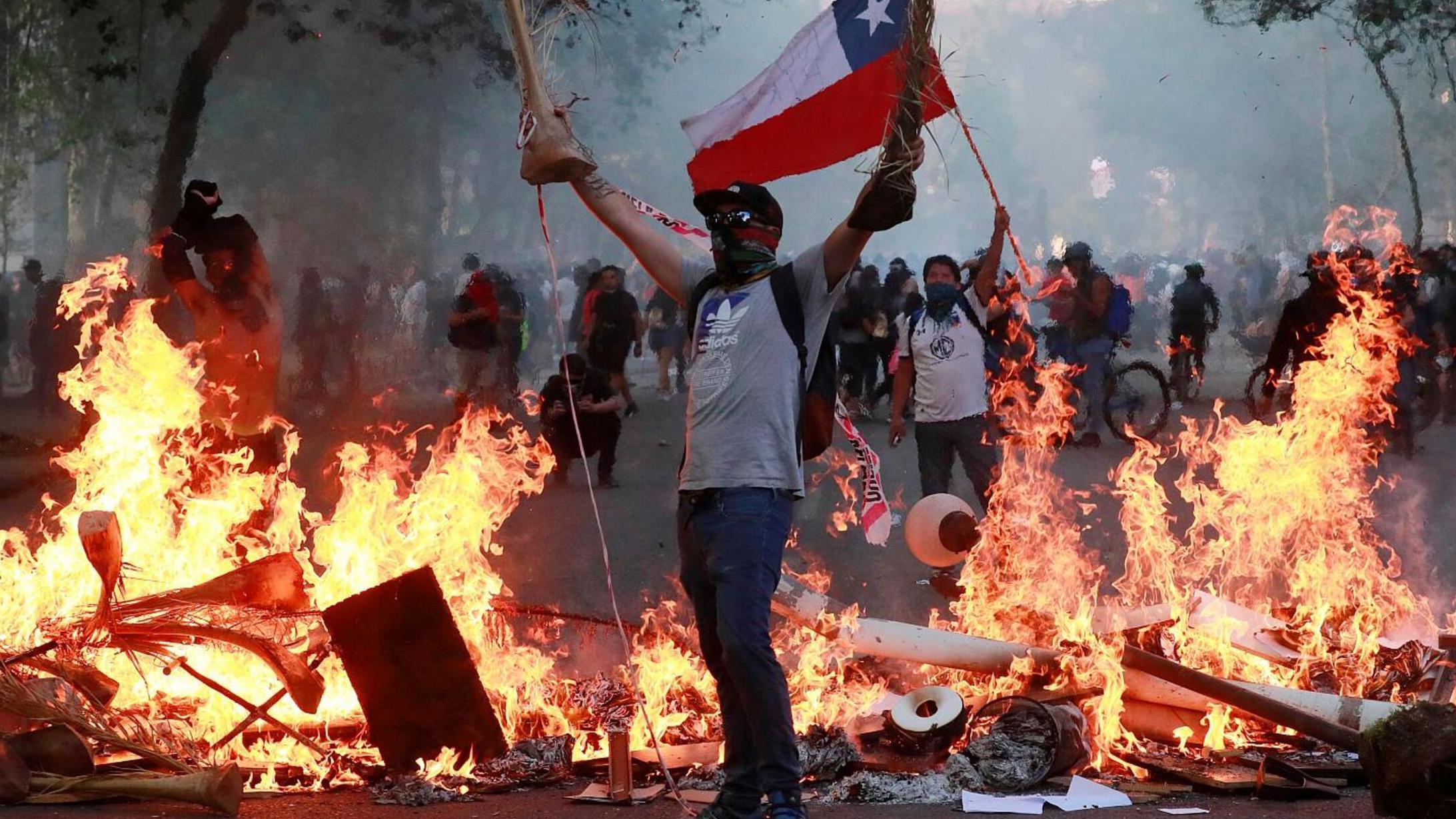 Las protestas sociales en Chile empezaron en octubre de 2019 (Gentileza: Reuters).