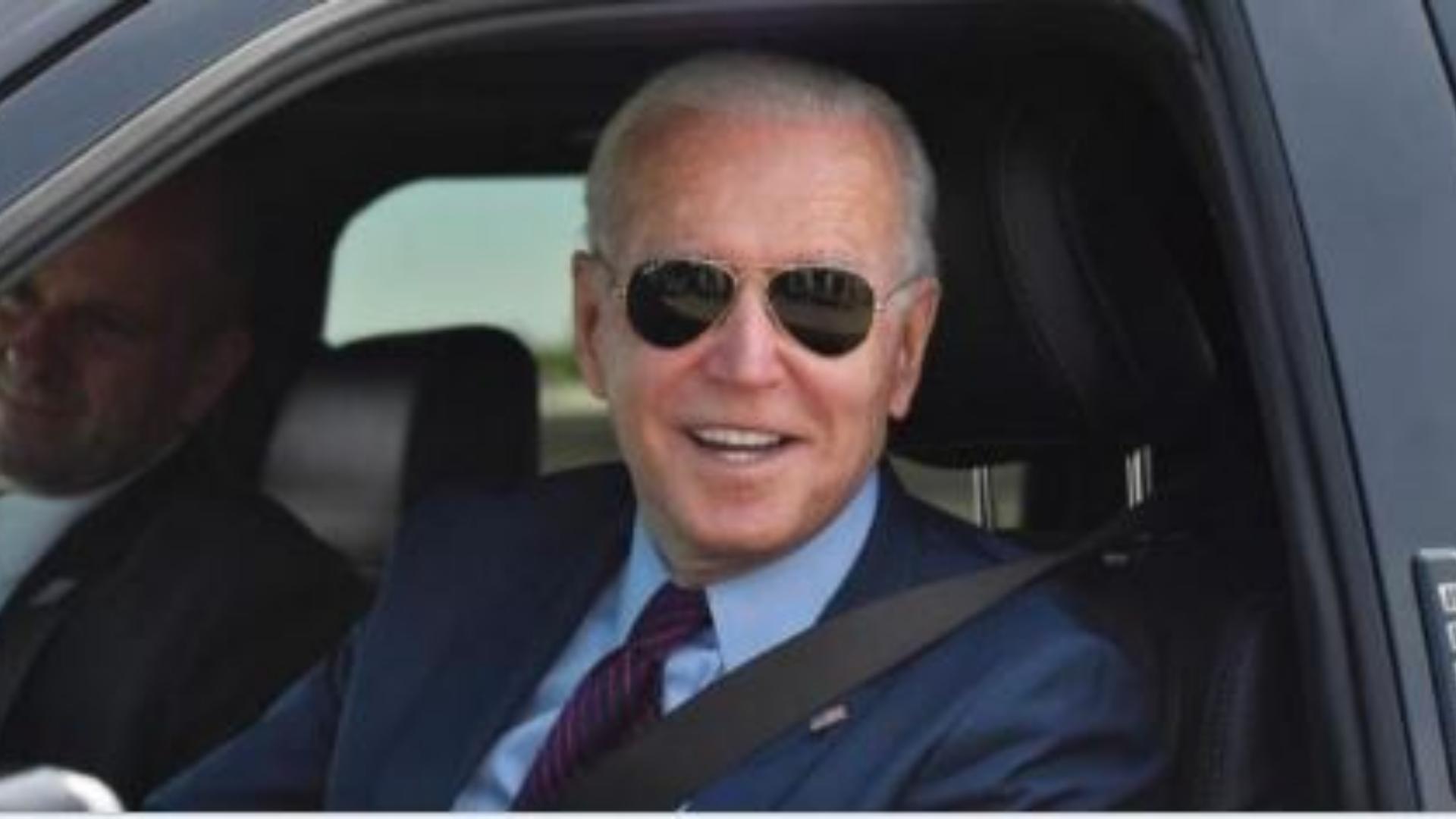 Joe Biden le realizó una desafortunada broma a una periodista en el marco de la presentación de un auto (Captura).