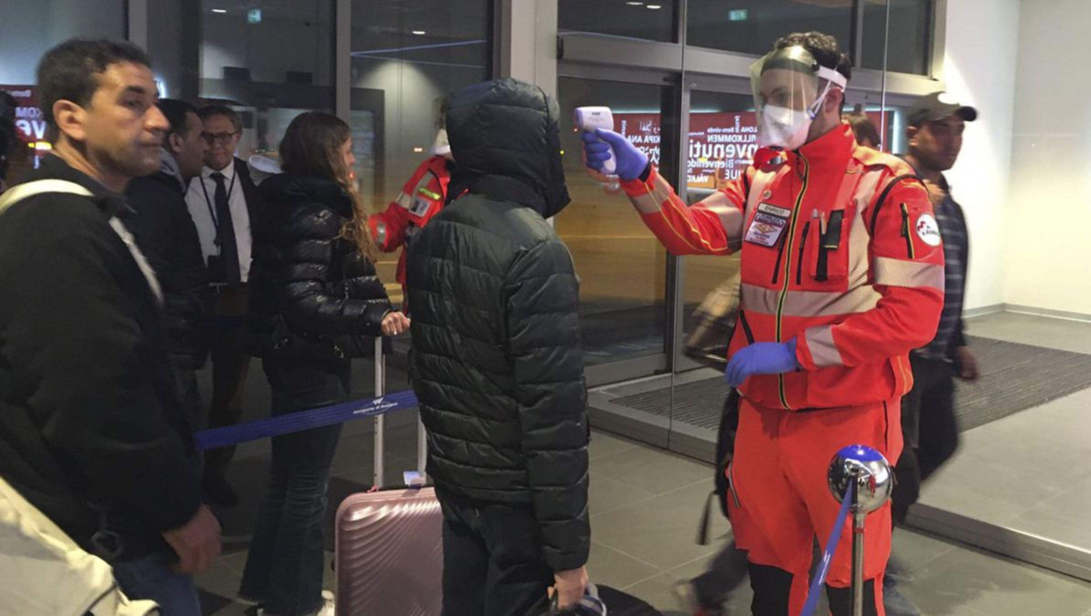 Desde el viernes, 27 integrantes de la Unión Europea, podrán abrir el espacio en común a aquellos turistas vacunados.