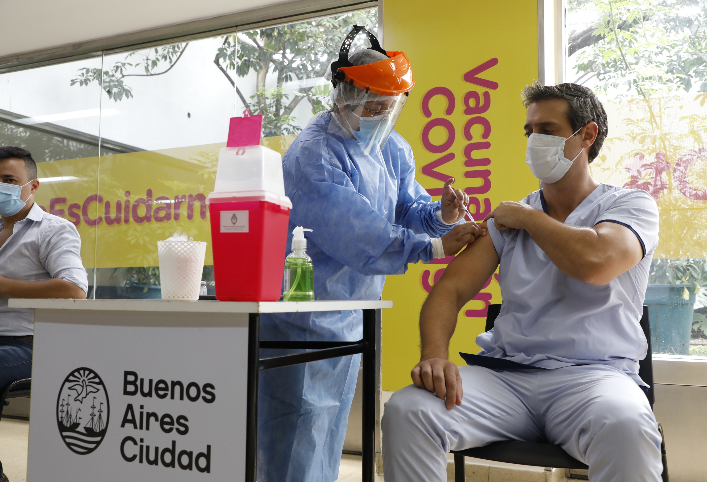 Ciudad: ¿cómo inscribirte para recibir la vacuna contra el coronavirus si tenes entre 50 y 59 años? / (Imagen ilustrativa).