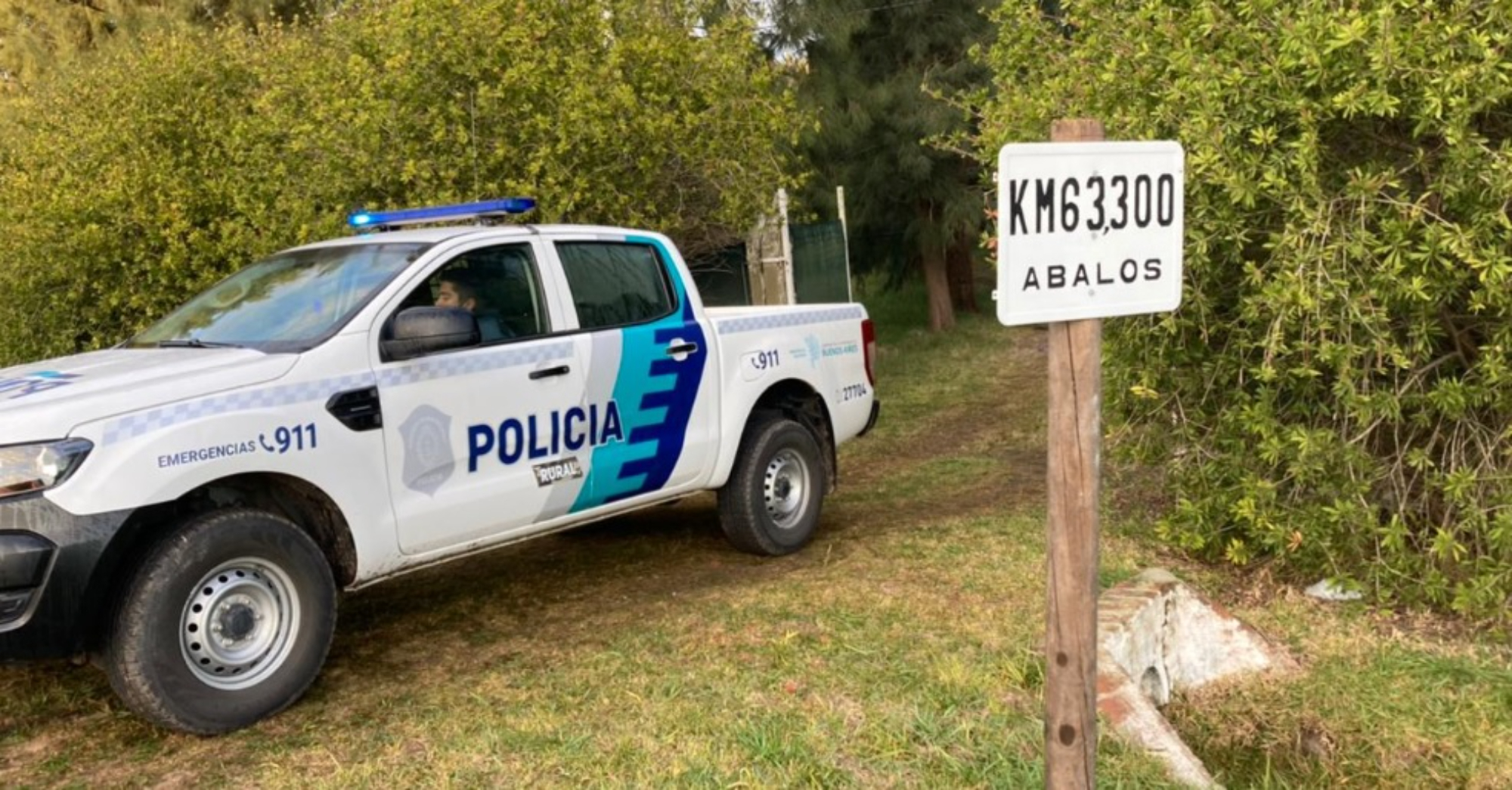 Este es el acceso al campo en el que ocurrió el violento episodio.