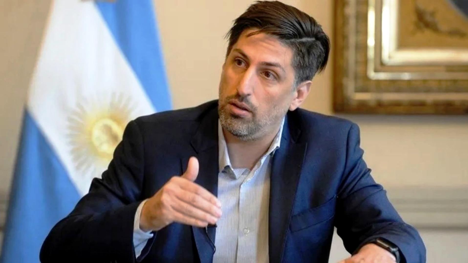 El ministro de Educación volvió a cuestionar la postura del Gobierno porteño de haber mantenido las clases presenciales en las últimas semanas.