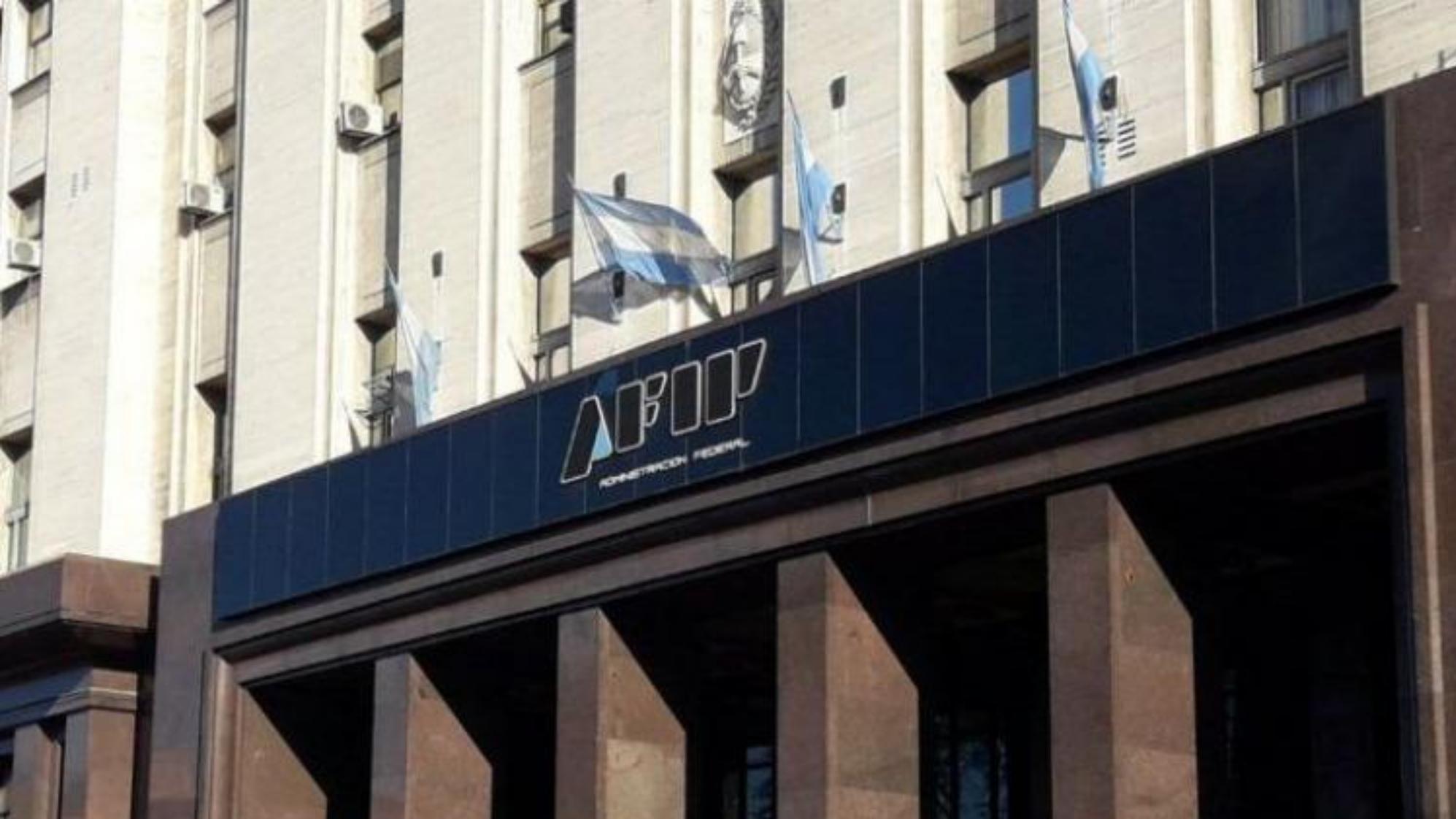 La AFIP extendió el plazo para presentar declaraciones juradas y efectuar pagos del impuesto a las Ganancias.