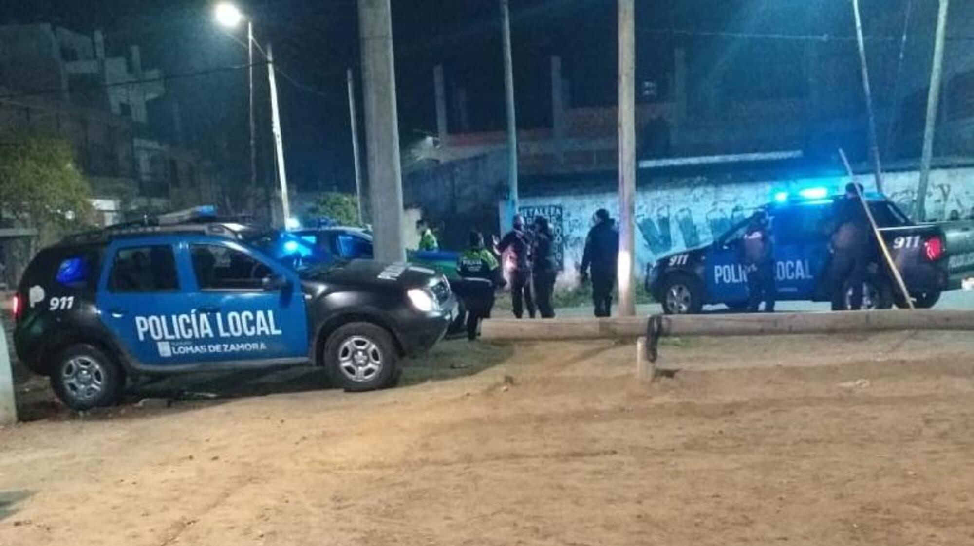 El hecho se registró en la intersección de las calles Falucho y Ostende, en Ingeniero Budge.