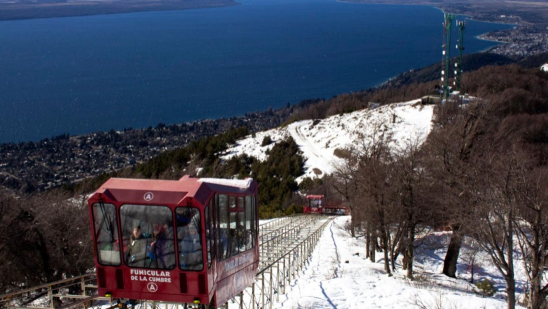 Vista desde el Cerro Otto en Bariloche, el destino más elegido de este año (Diario Río Negro).