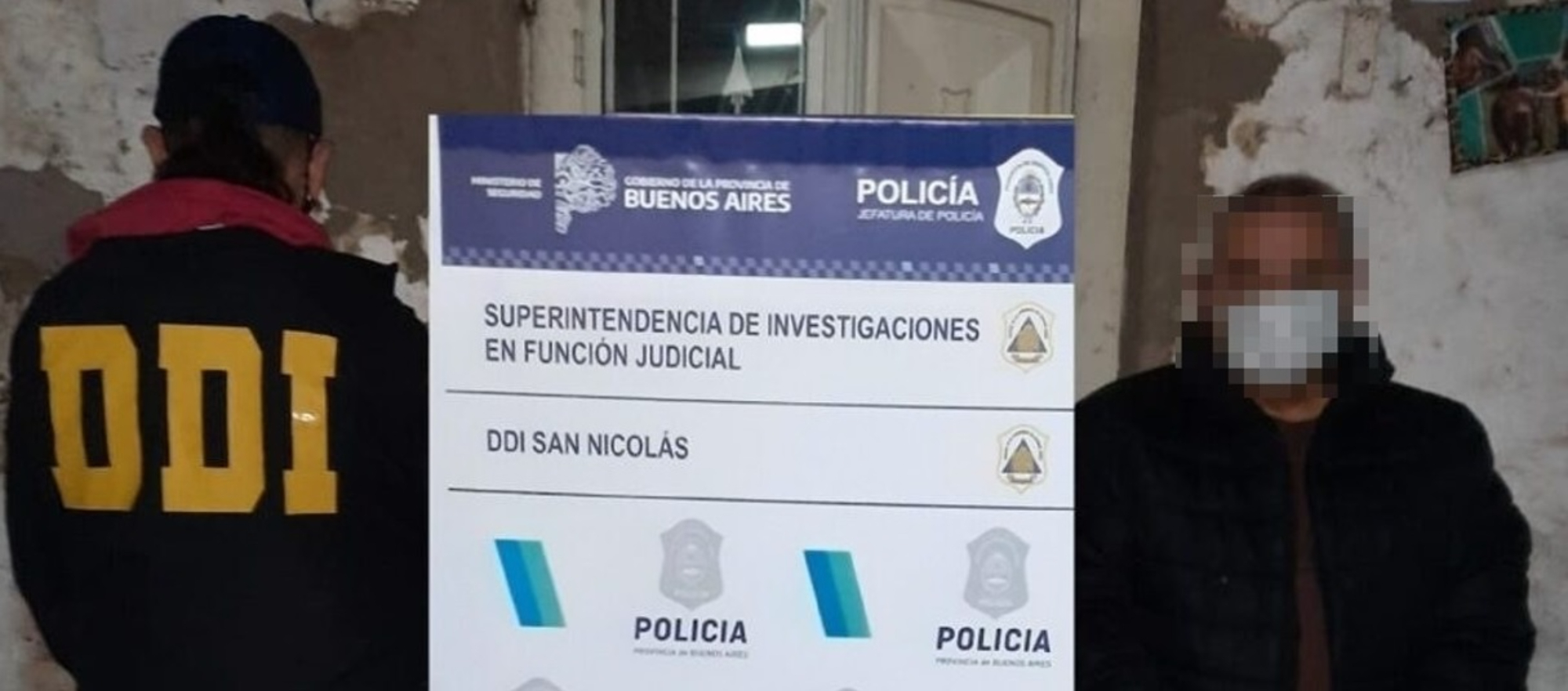 Este es uno de los delincuentes que estafó a la víctima.