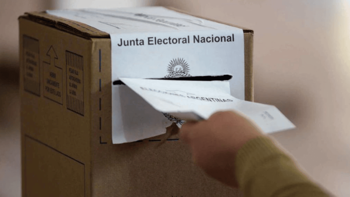 Elecciones 2021: ¿Cómo continúa la carrera por las bancas en el Congreso?