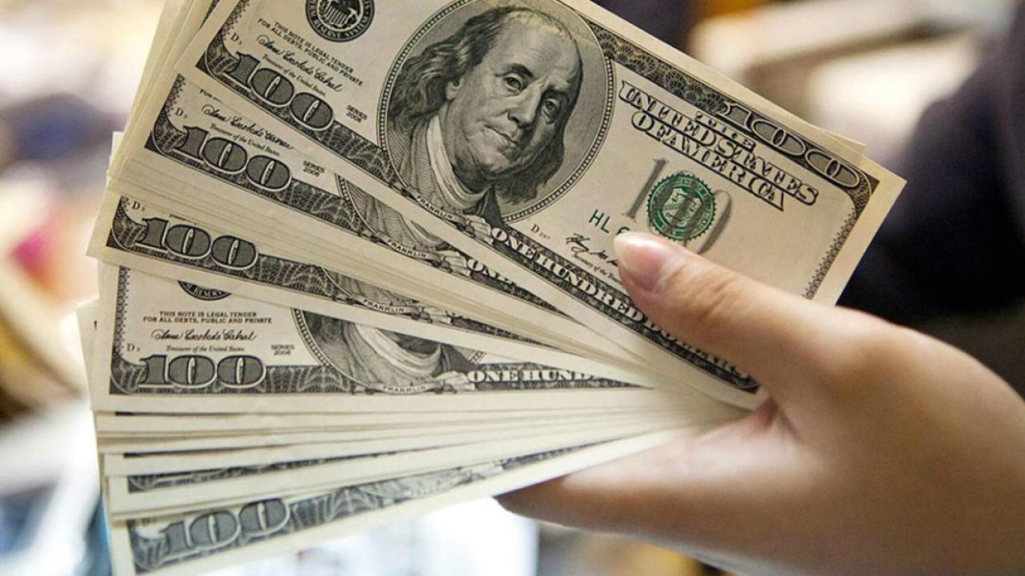 El dólar blue llegó casi a su máximo anual el martes, ¿lo alcanzará hoy?.