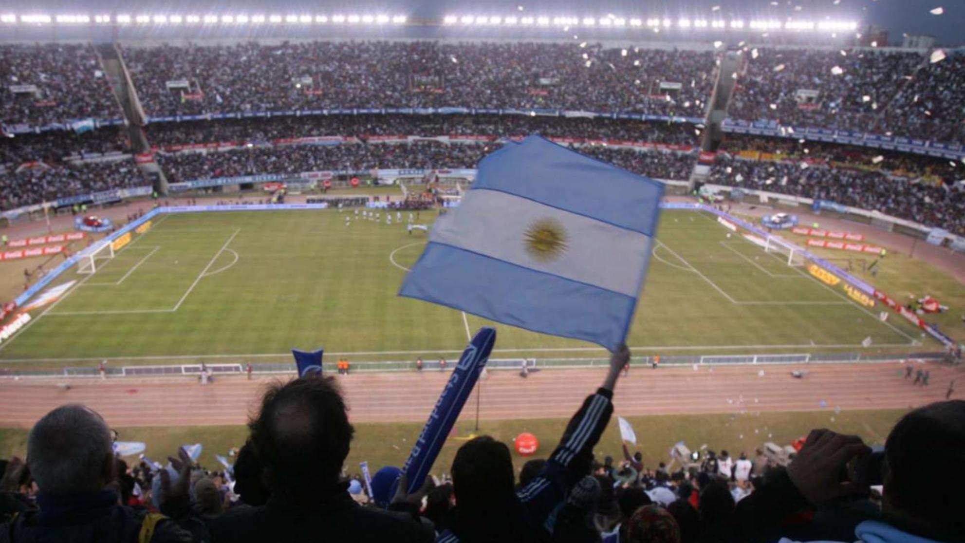 La Selección volverá a jugar en el Monumental, con un aforo reducido del 30% de su capacidad (DyN).