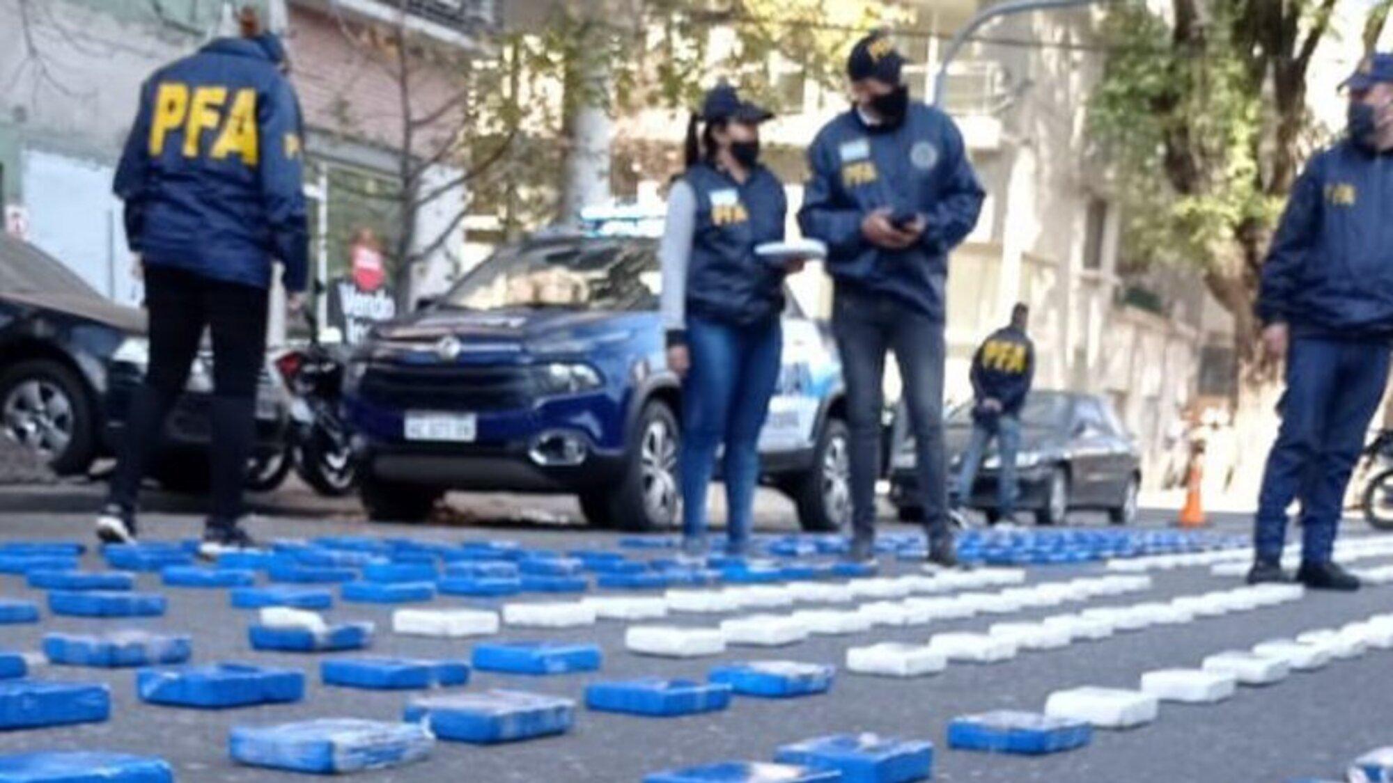 La Policía Federal confiscó en junio último 369 kilos de cocaína de alta pureza en el Gran Rosario.