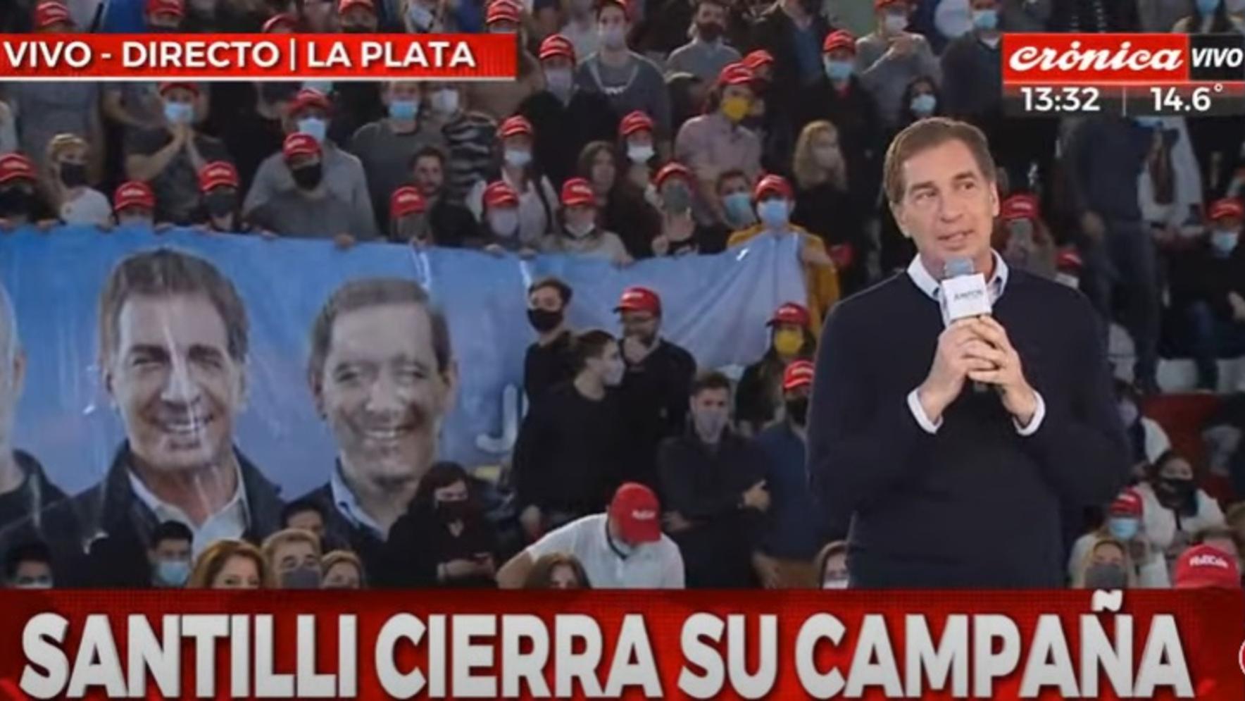 Diego Santilli, durante el acto por su cierre de campaña en La Plata (Captura de pantalla).