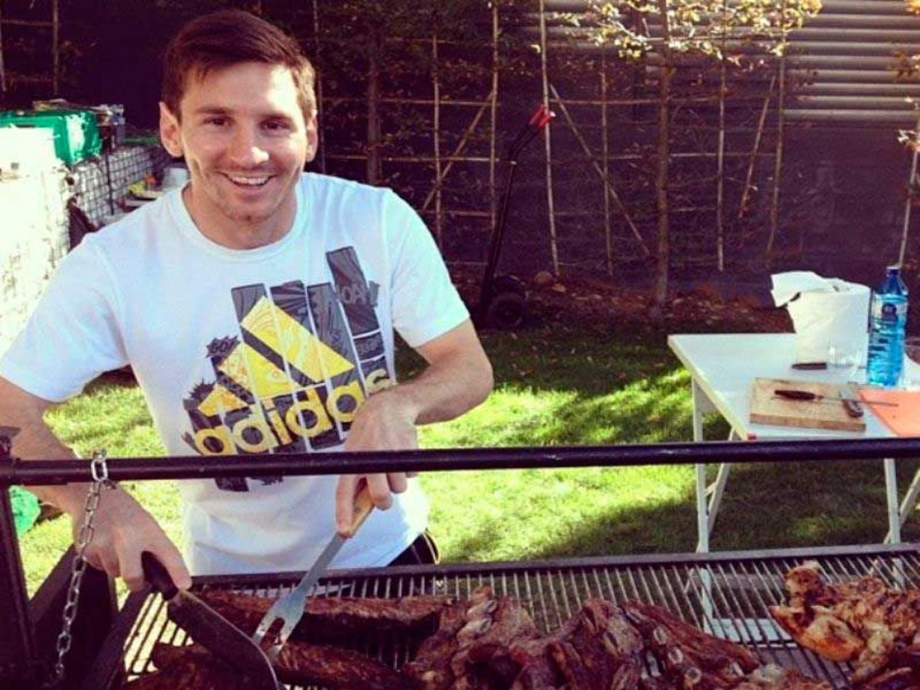 Messi llegó al consultorio de Giuliano Poser gracias a la recomendación de Martín Demichelis.