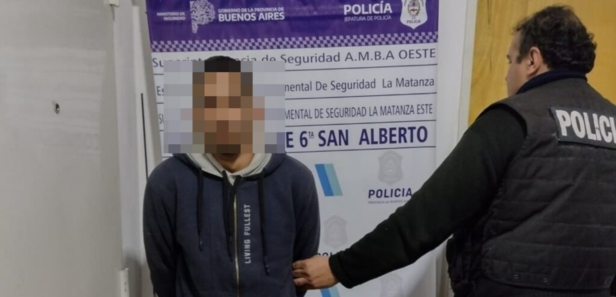 Este es el individuo que fue capturado por el homicidio del muchacho, de 23 años.