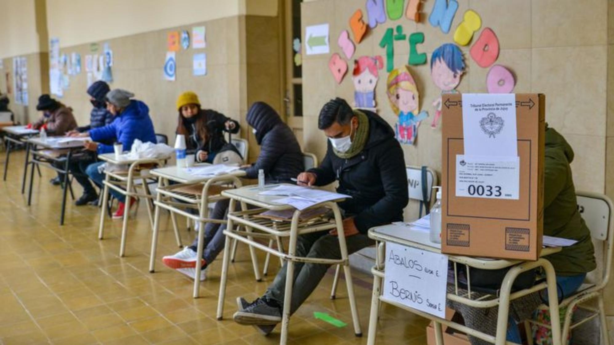 El sujeto salió corriendo del centro de votación cuando le pidieron quedarse para actuar como presidente de mesa en las PASO 2021. (Imagen ilustrativa)