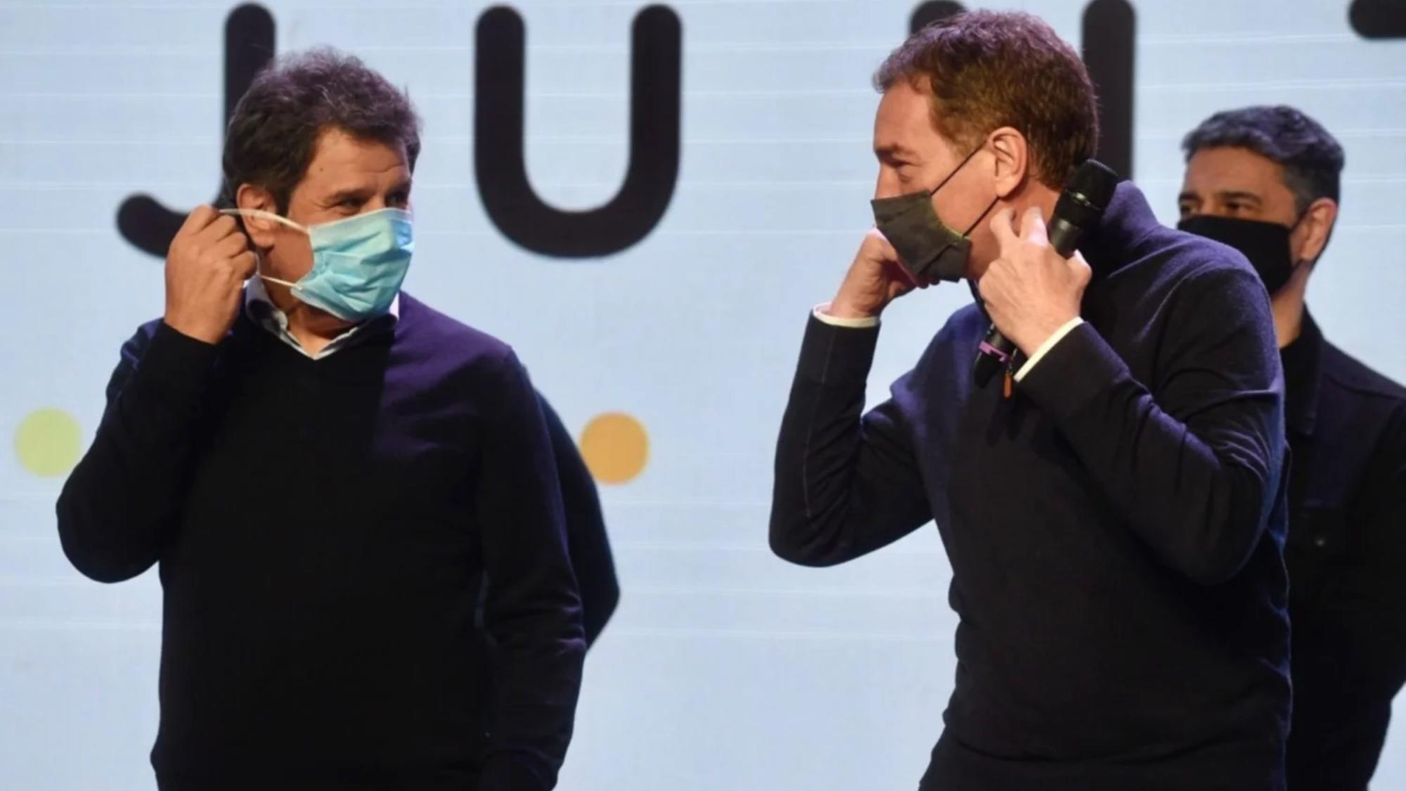 Facundo Manes y Diego Santilli, luego de la victoria en las PASO de este domingo.