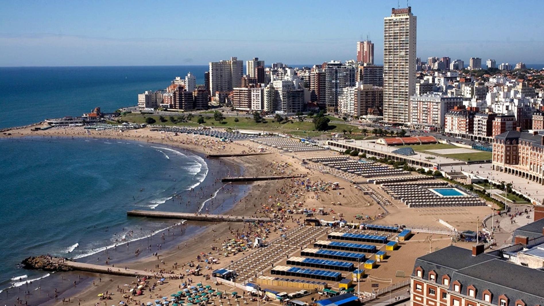 Mar del Plata ya alcanzó el 75% de sus plazas hoteleras, según el Ente Municipal de Turismo local.