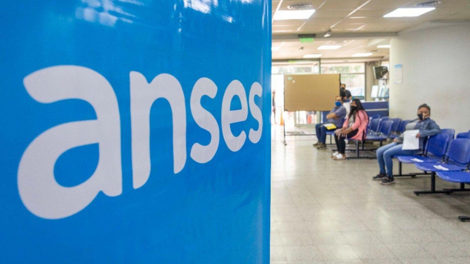 Continúan los pagos de ANSES para noviembre 2021.