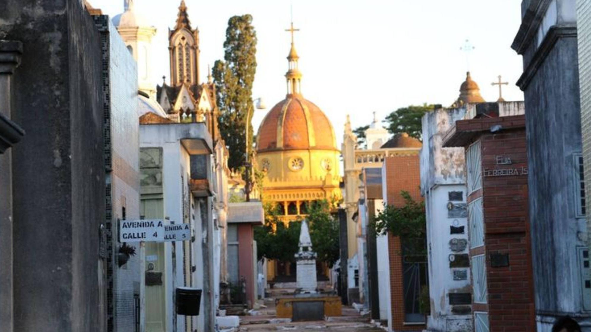 Pánico en cementerio paraguayo: historias y testigos.