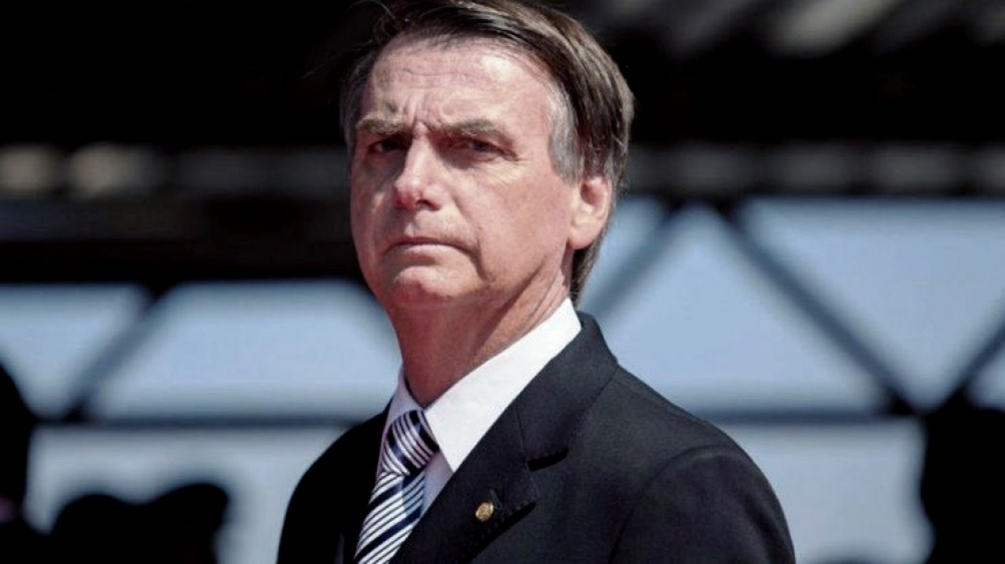 La red social Facebook eliminó un video de Jair Bolsonaro, presidente de Brasil, en el que se refería al Covid-19 y al HIV.