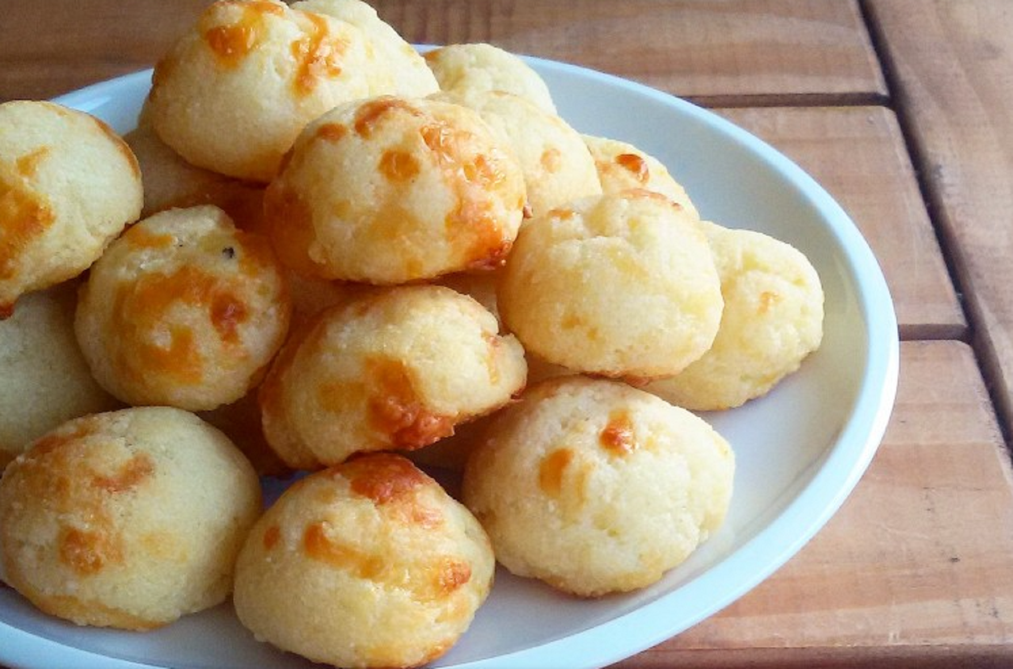 Chipás caseros y crujientes, dignos protagonistas de una ronda de mates, diálogo y risas. 