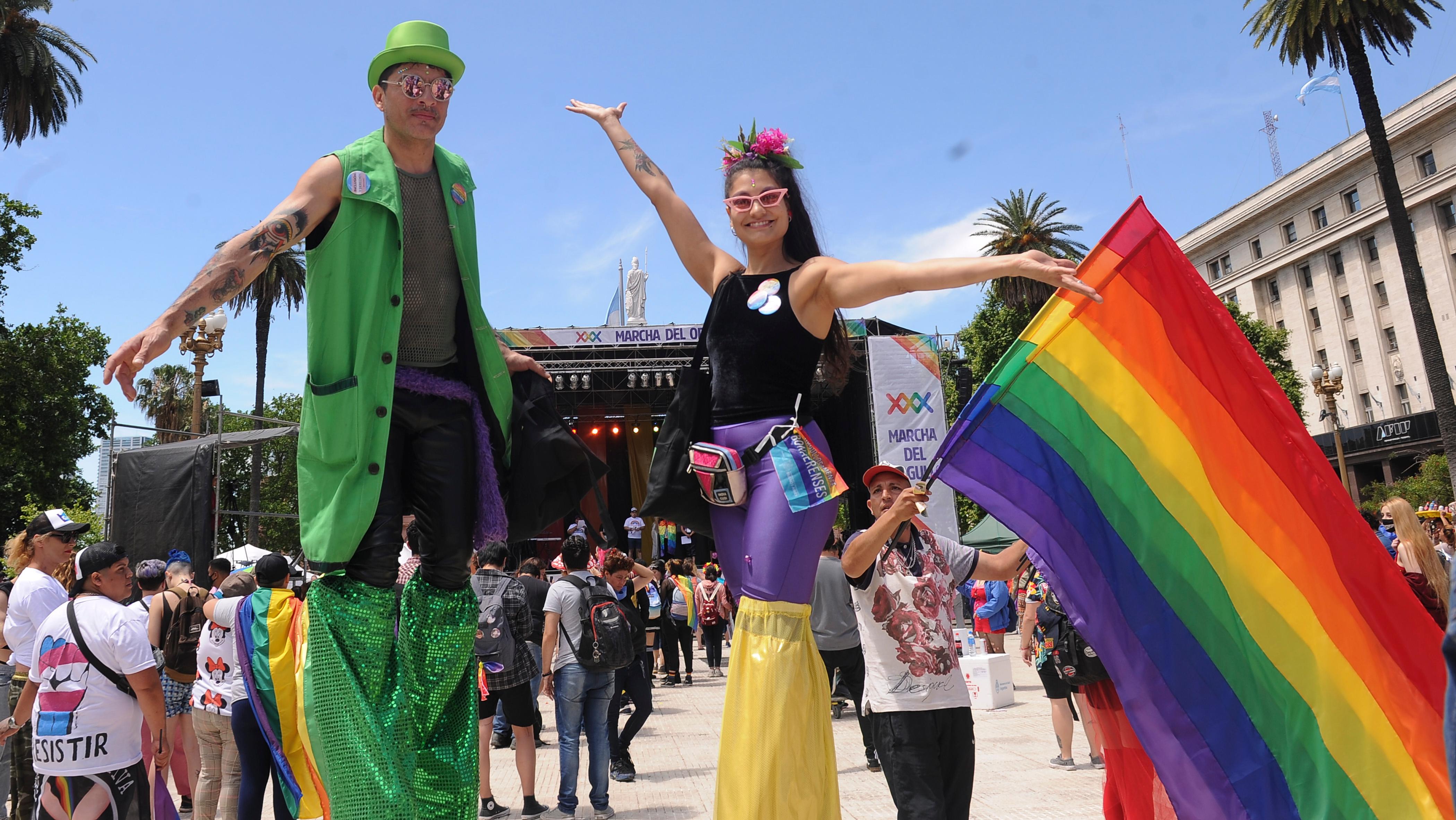 Marcha del Orgullo LGTIBQ+ en la Plaza de Mayo. (Télam)