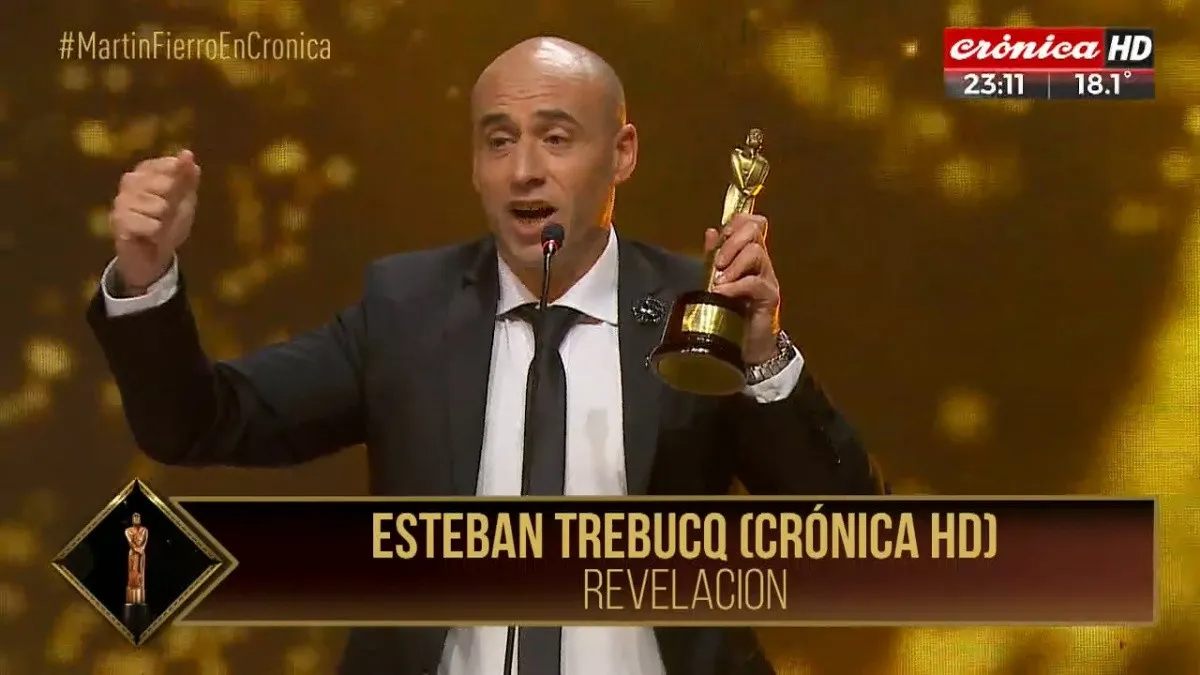 Esteban Trebucq premiado en los Martín Fierro.