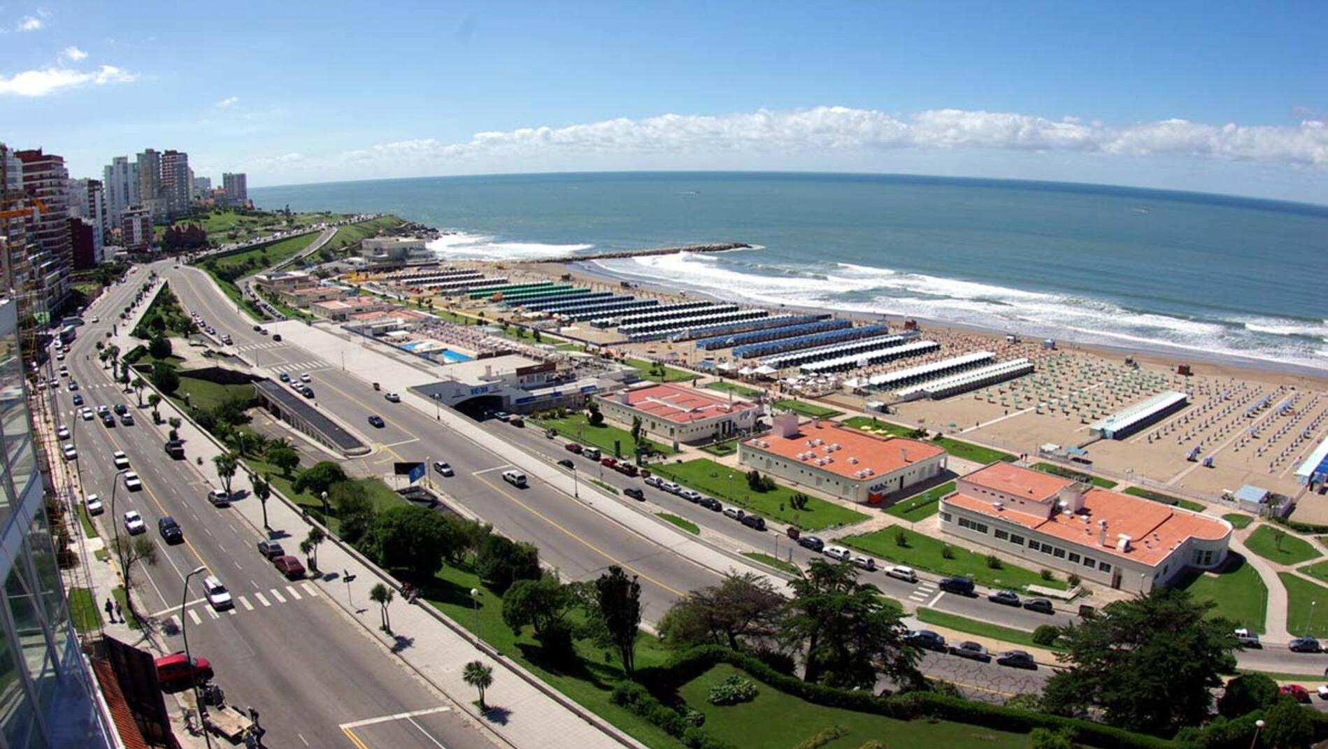 Playa Grande suele ser muy concurrida por los turistas. 