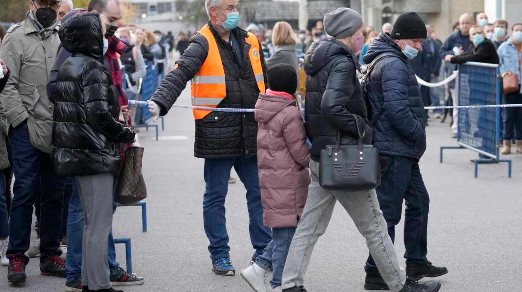 El Centro Europeo de Prevención y Control de Enfermedades (ECDC) advirtió que la situación es 